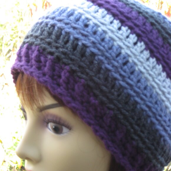 Plum Gray Stripe Hand Knit / Crochet Unisex  Winter Beanie NEW - Picture 8 of 11
